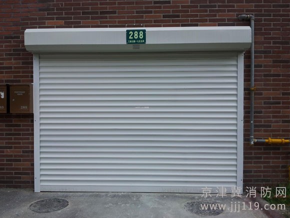 卷簾門保養(yǎng)學(xué)校,醫(yī)院,大廈,酒店等場所維保